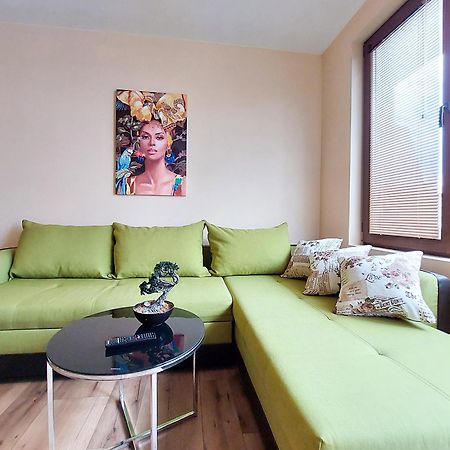 Апартаменти За Гости Делукс Burgas Stad Buitenkant foto