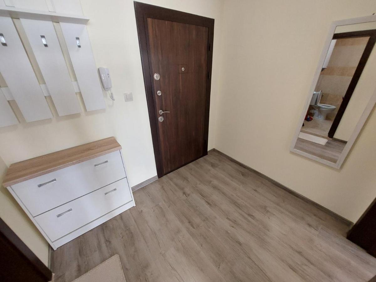 Апартаменти За Гости Делукс Burgas Stad Buitenkant foto