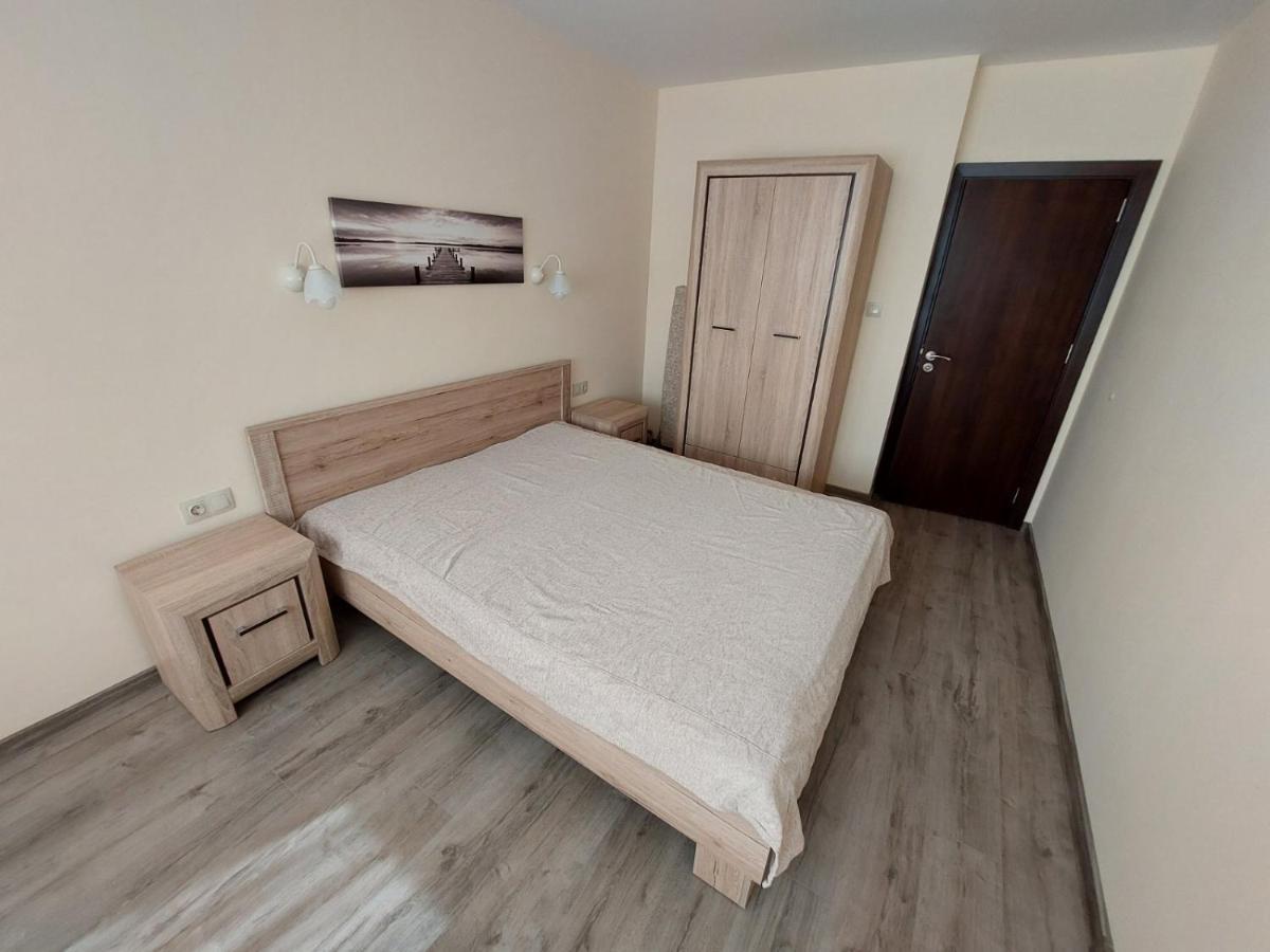 Апартаменти За Гости Делукс Burgas Stad Buitenkant foto