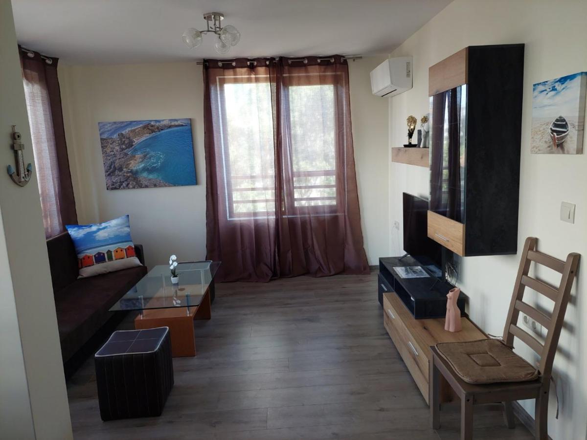 Апартаменти За Гости Делукс Burgas Stad Buitenkant foto