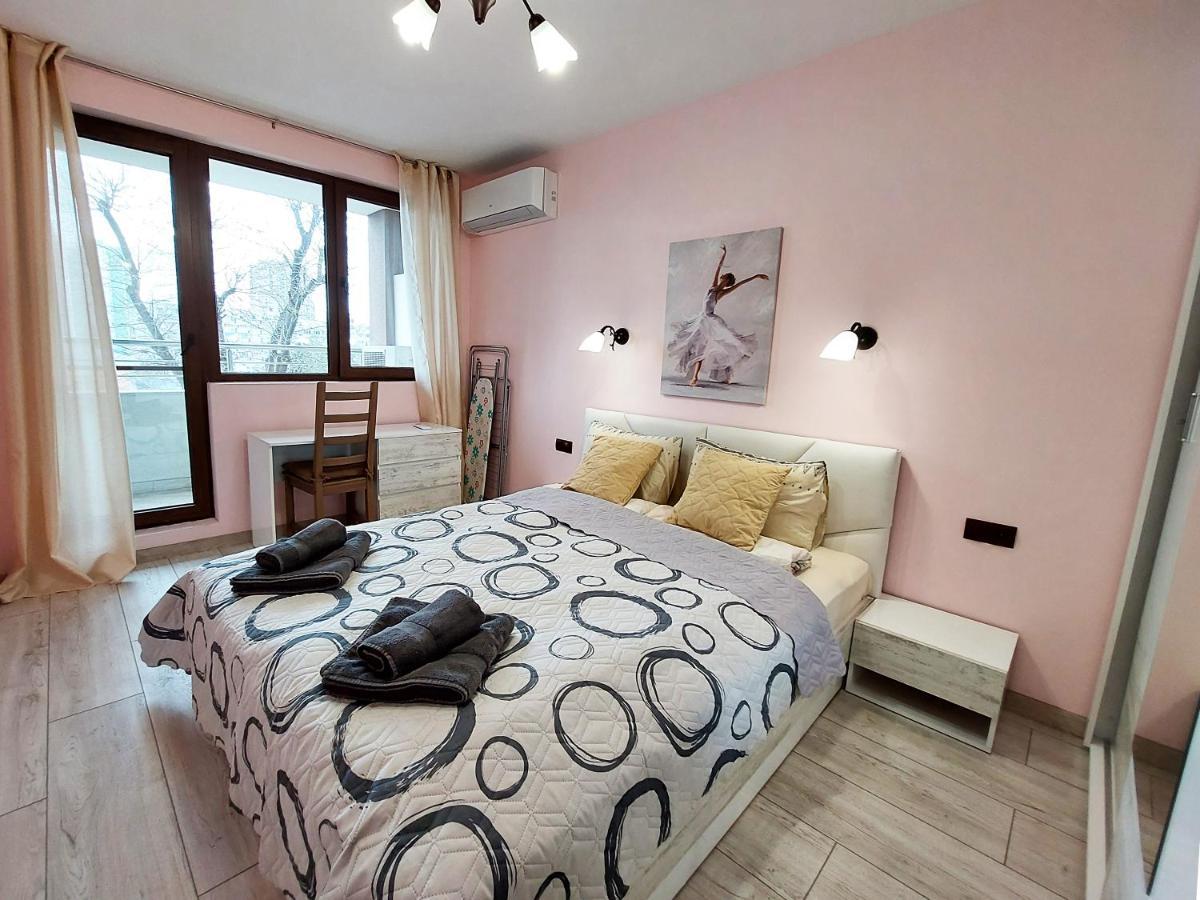 Апартаменти За Гости Делукс Burgas Stad Buitenkant foto