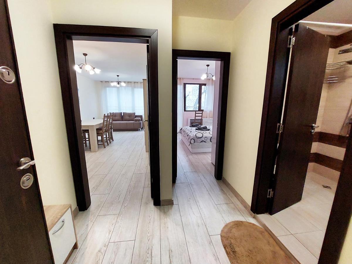 Апартаменти За Гости Делукс Burgas Stad Buitenkant foto